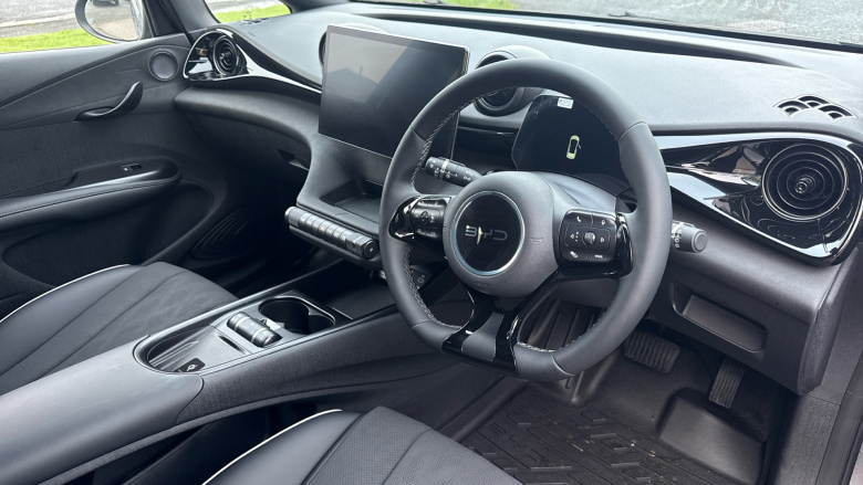 BYD Dolphin 150kW Design 60.4kWh 5dr Auto Electric Hatchback